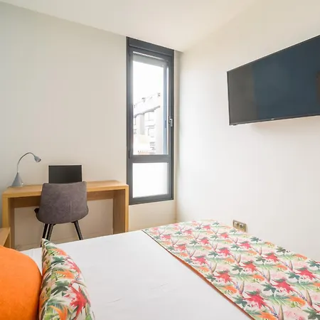 Flat Near Beach, Perfect For Digital Nomads *